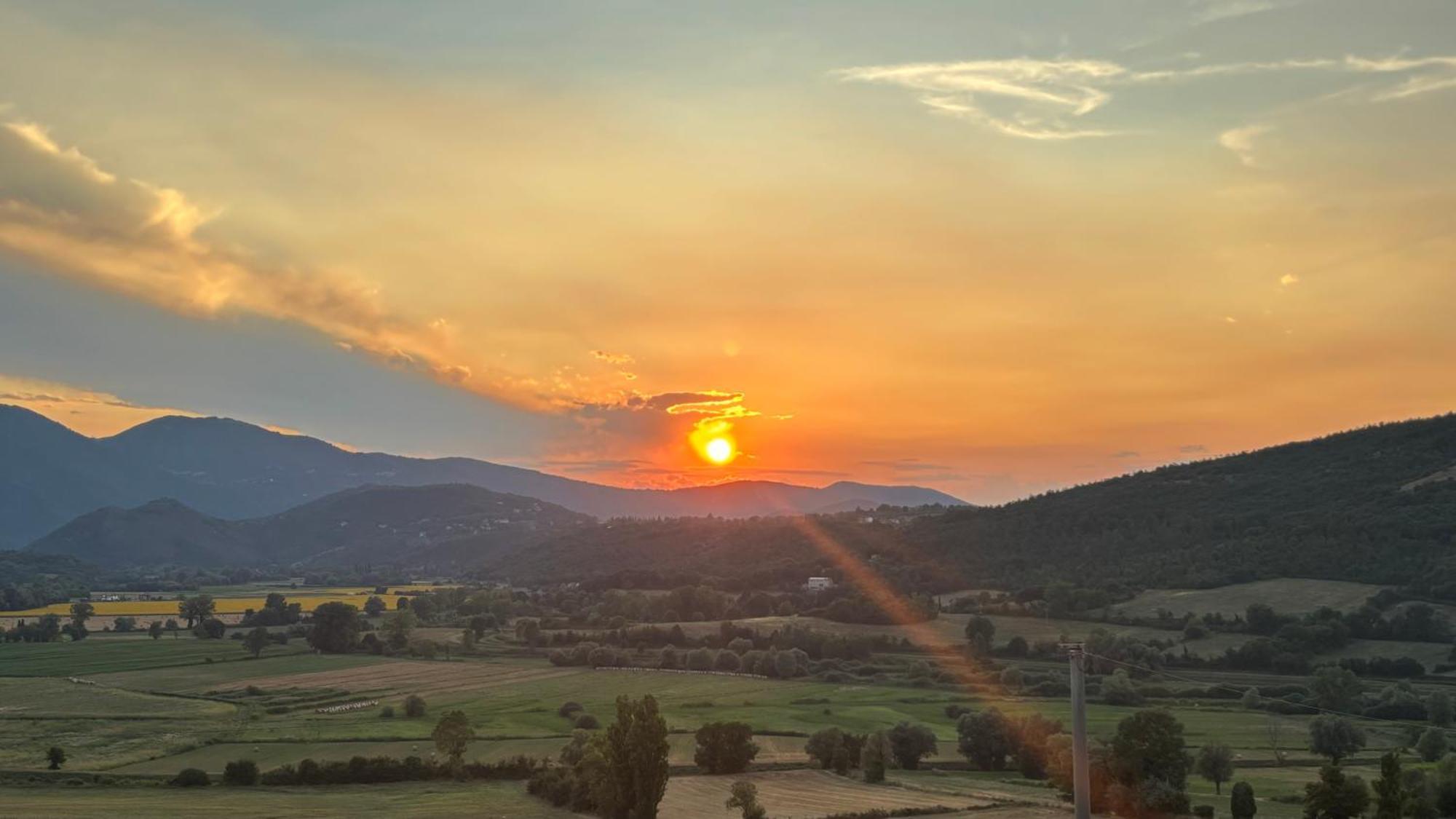 Tenuta Due Laghi Rivodutri エクステリア 写真